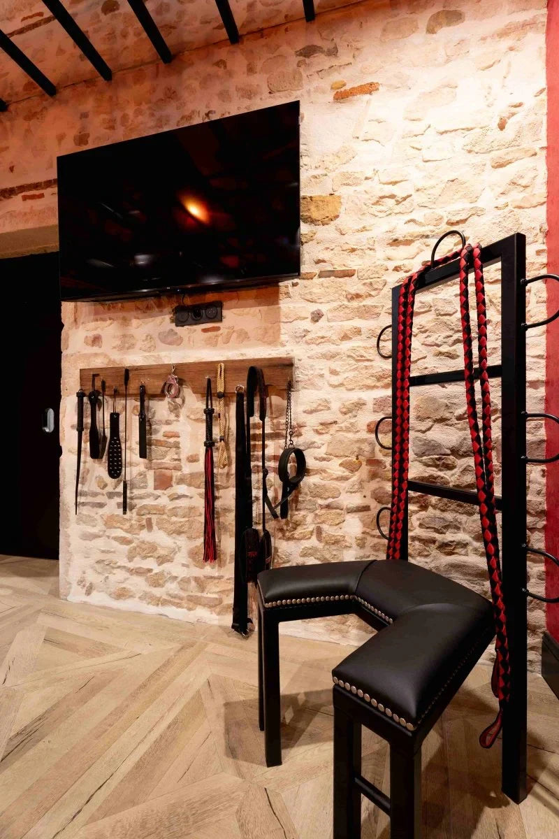 🖤 Suite Le Donjon